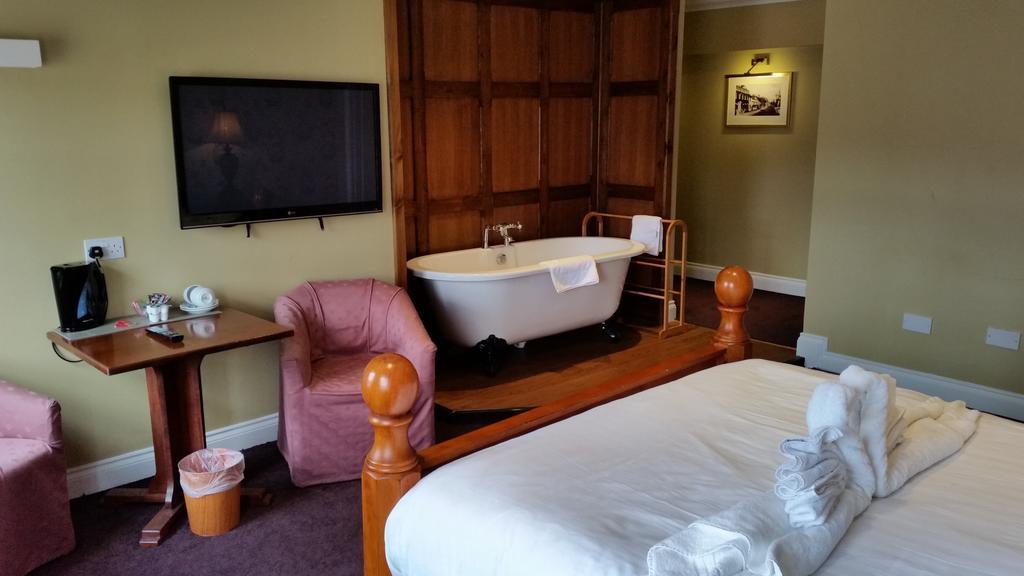 Limes Hotel Needham Market Phòng bức ảnh